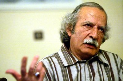کاظم سادات‌ اشکوری: شعر امروز فارسی در میان جوان‌ها پسرفت کرده است