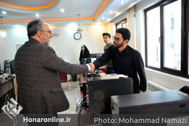 بازدید محمدحسین اسماعیلی مدیرکل دفتر برنامه ریزی و آموزش های هنری از هنرآنلاین