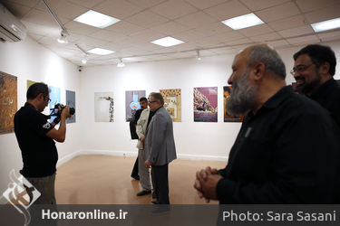 افتتاحیه نمایشگاه دفاع مقدس در خانه هنرمندان