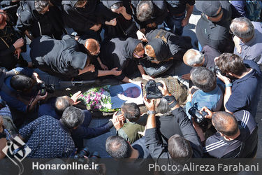 مراسم تشییع پیکر علیرضا سلطانی شاد از مقابل خانه هنرمندان