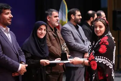 جشنواره هنرهای تجسمی جوانان دلگرم کننده بود