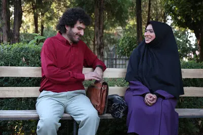 بیژن بنفشه‌خواه در یک سریال طنز / عکس

