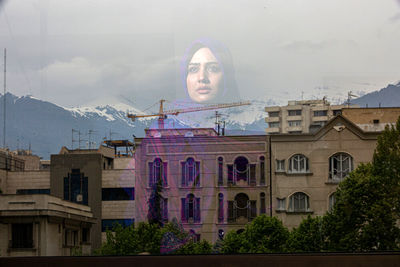 Iran’s “Foreign Mirror” honored at  Istanbul Photo Awards