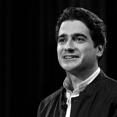 همایون شجریان:موسیقی سنتی را رد نمی‌کنم اما باید با نسل جدید همراه شد