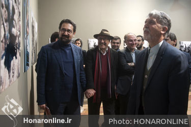 افتتاح نمایشگاه "عکس روزهای انقلاب"