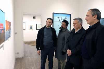 گالری‌گردی مدیران حوزه فرهنگ فارس از نگارخانه جم تا گالری سروناز