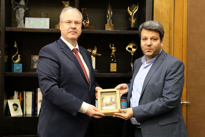 Iran, Belarus discuss joint venture to produce films for international market 