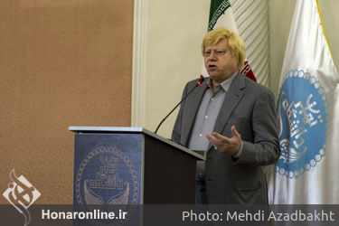 مراسم یادبود منیر شاهرودى فرمانفرمائیان