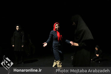 نمایش " همه دختران امیرکبیر " در تالار حافظ 