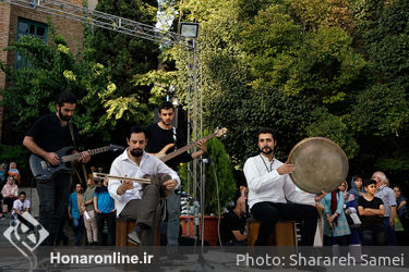 افتتاحیه جشنواره هنر برای صلح در خانه هنرمندان