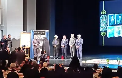 وزیر فرهنگ: اصحاب فرهنگ، هنر و رسانه در همه رویدادها همراه ما بودند
