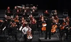 ارکستر مجلسی سنت پیترزبورگ و ارکستر سمفونیک تهران روی صحنه رفتند