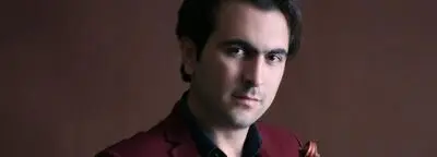 Violinist Ghafari will perform with Czech, Azeri orchestras