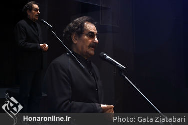 بازدید مرادخانی و جمعی از  اهالی هنر از موزه عروسکی در تالار حافظ