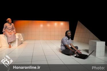 نمایش "چهل روزه بودم" در تالار سایه مجموعه تئاتر شهر 
