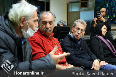 بازدید علی مرادخانی از داوری آثار جشنواره تجسمی فجر‎