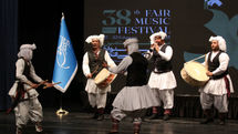 پنجمین شب از سی و هشتمین جشنواره موسیقی فجر در فرهنگسرای نیاوران