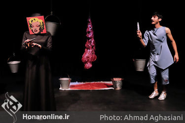 نمایش "انحراف موقت" در عمارت نوفل‌لوشاتو