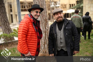 کاشت نهال توسط هنرمندان در فرهنگسرای نیاوران
