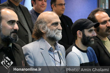 رونمایی از کتاب "چهل سال نمایش" و تقدیر از ۱۰ هنرمند انقلاب 