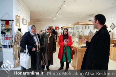 نمایشگاه رویداد ملی «سه گام» در گالری سعدآباد
