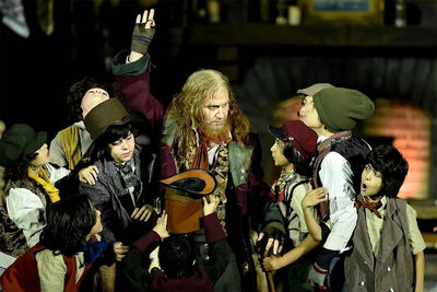 بیش از ۱۰۰هزار مخاطب نمایش موزیکال «الیور توئیست» را دیدند