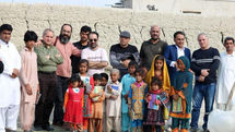 Iranian Literati Visit Flood-Stricken Sistan-Baluchestan