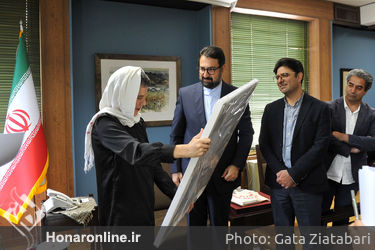 دیدار معاون امور هنری وزارت فرهنگ و ارشاد با مدیر شهرک بین‌المللی هنرهای پاریس