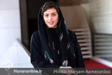 دومین روز سی و هفتمین جشنواره جهانی فیلم فجر در پردیس چارسو