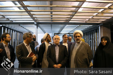 بازدید نمایندگان مجلس شورای اسلامی از موزه هنرهای معاصر