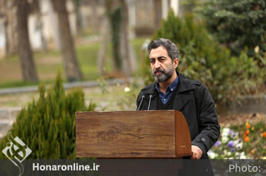کاشت نهال توسط هنرمندان در فرهنگسرای نیاوران