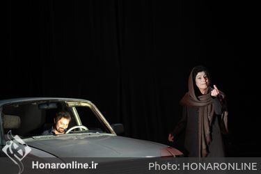نمایش " غلامرضا لبخندی " در تماشاخانه ایرانشهر