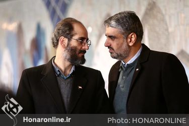 حضور اهالی فرهنگ و هنرمندان پای صندوق رای تالار وحدت