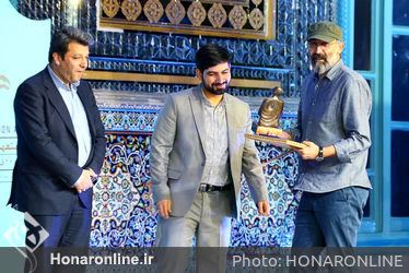 تقدیر از چهره‌های منتخب تئاتر و سینما در هشتمین دوره هنر انقلاب