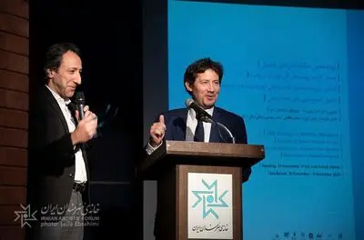 نشانه‌های دوستی مرتضی ممیز و آلن لوکرنک در خانه هنرمندان ایران/ از نمایش آثار جوانان گرافیست‌های ایرانی در فرانسه استقبال می‌کنیم

 