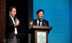 نشانه‌های دوستی مرتضی ممیز و آلن لوکرنک در خانه هنرمندان ایران/ از نمایش آثار جوانان گرافیست‌های ایرانی در فرانسه استقبال می‌کنیم

 