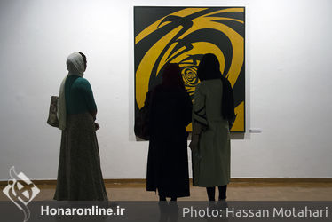 نمایشگاه آثار بهمن پناهی در فرهنگسرای نیاوران