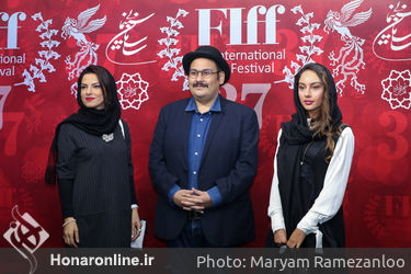 دومین روز سی و هفتمین جشنواره جهانی فیلم فجر در پردیس چارسو
