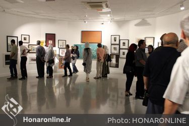 دومین بازار آثار هنری در خانه هنرمندان