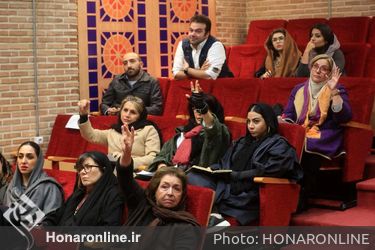 نشست مدیران یازدهمین جشنواره هنرهای تجسمی فجر با مدیران و نمایندگان گالری‌ها