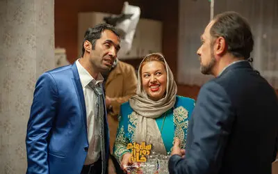 محسن ابراهیم‌‌زاده برای "سال‌های دور از خانه" خواند