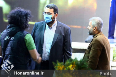 تقدیر از چهره‌های منتخب تئاتر و سینما در هشتمین دوره هنر انقلاب