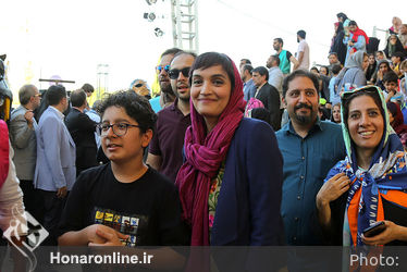 شادپیمایی عروسک‌ها در بوستان آب و آتش‎