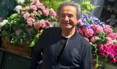 عارف در انتظار معجزه
