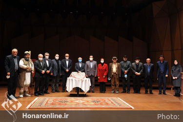 مراسم رونمایی از کتاب «نمایش خیابانی ایران و تئاتر خیابانی جهان» در تالار رودکی