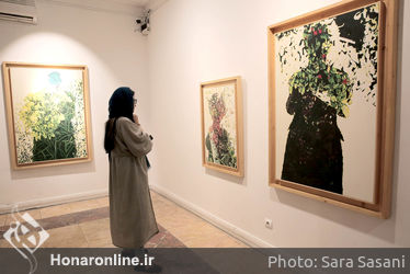نمایشگاه نقاشی‌ اسماعیل خلج در خانه هنرمندان