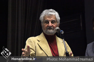 اکران مستند «ابر مرد» زندگی نامه ناصر ملک مطیعی در پردیس چارسو 
