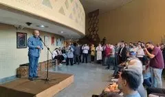 تجمع همدلانه هنرمندان برای حمایت از پاکسازی تئاتر شهر