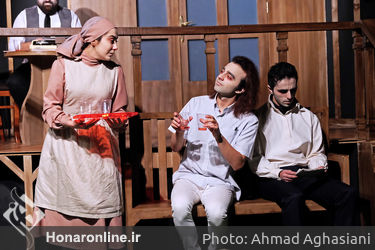 نمایش " هتل کوهستانی" در تئاتر باران