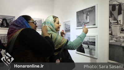 نمایشگاه عکس‌های جاوید تفضلی و سما صفایی در گالری سایه پلاس